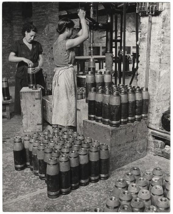 [Women making bombs in a munitions factory, Spain]